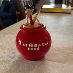 Betty Boop Girls Night Out Bank