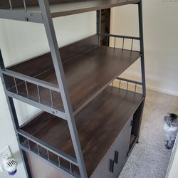 Litter Box Enclosure