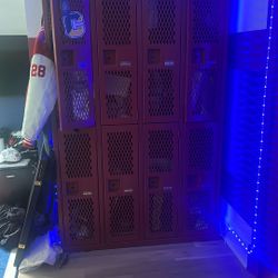 One locker system with eight full-size lockers