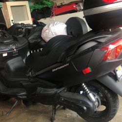 2016 Suzuki Burgman 650cc