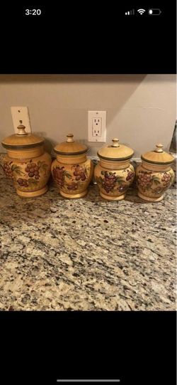 set of 4 casa vero canister set