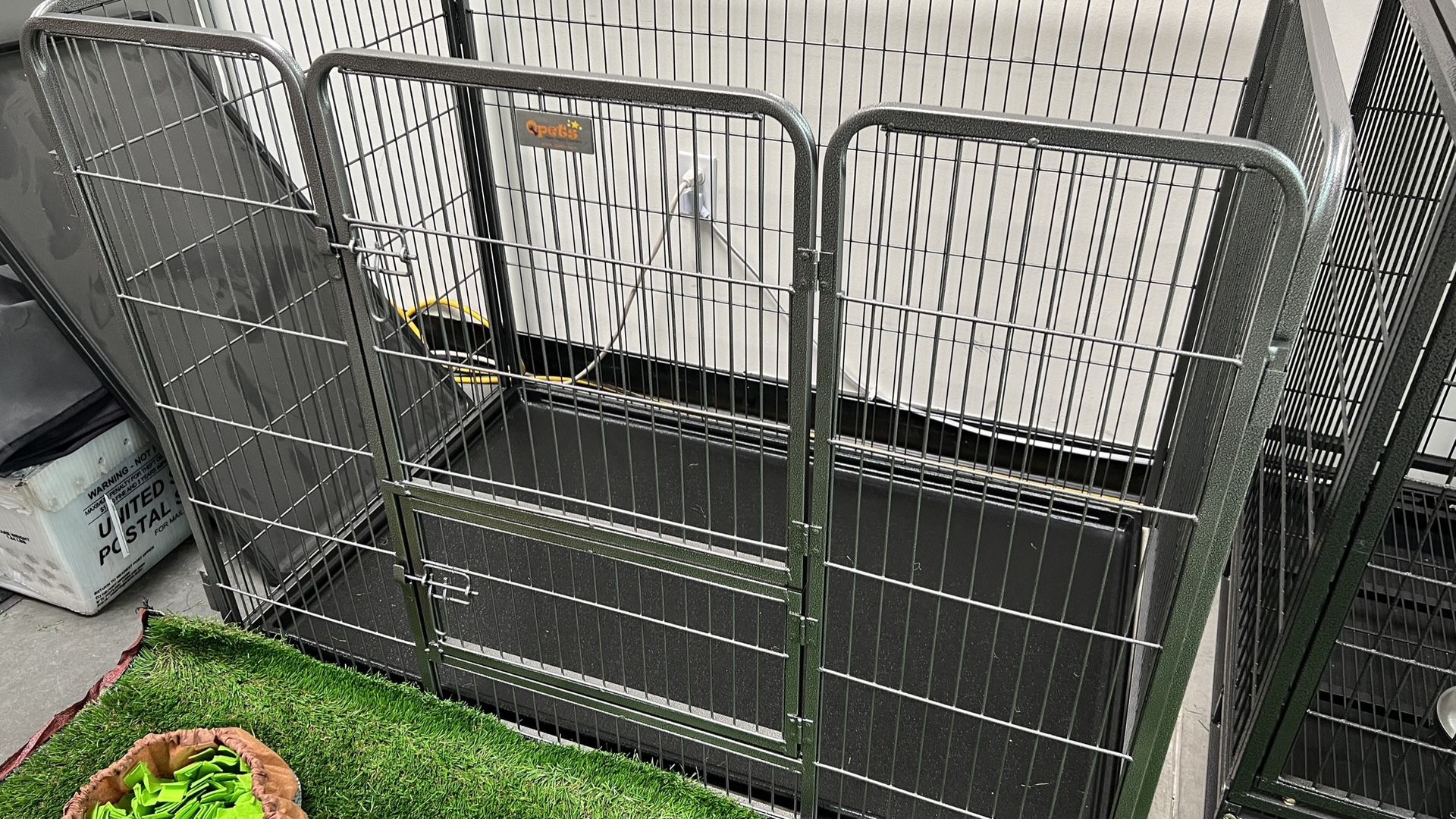 Qpets Exercise Pen 49”x31”x36”H