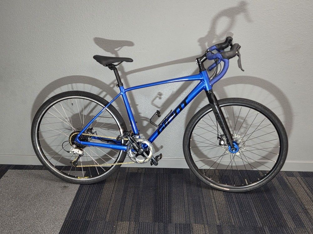 Giant Escape Gravel Bike Fully Reconditioned 