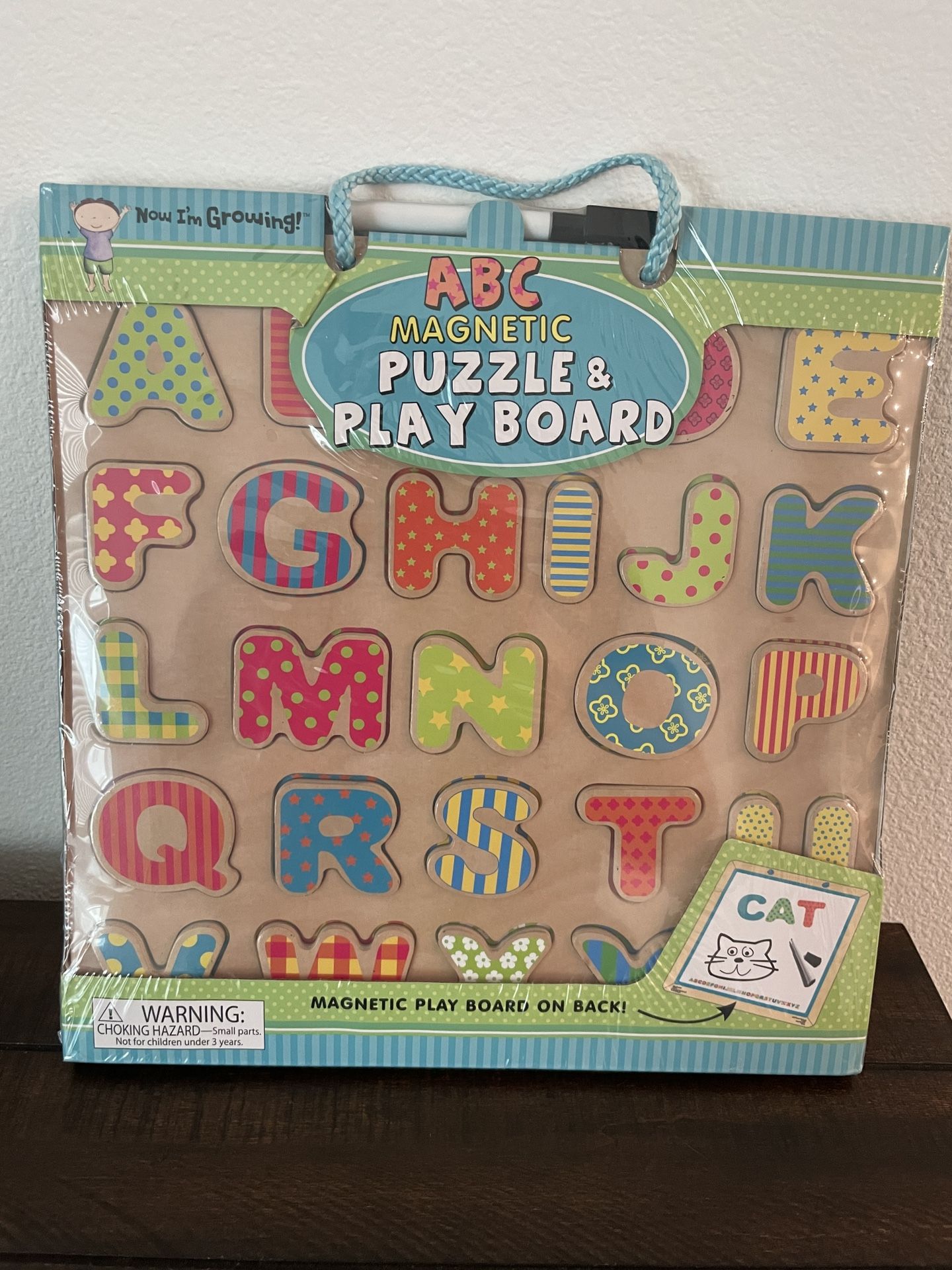 ABC Magnetic Puzzle & Play Board