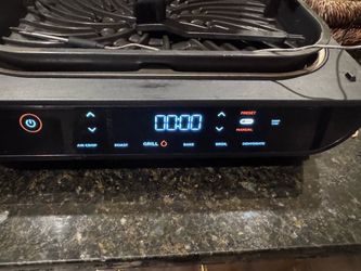 Ninja Foodi Indoor Grill Air Fryer