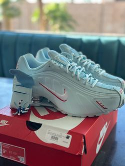 Nike Shox R4 “ Puerto Rico “