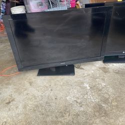 50 Inch LG And  50 Inch Sony  Bravia $140 For Both Or OBO