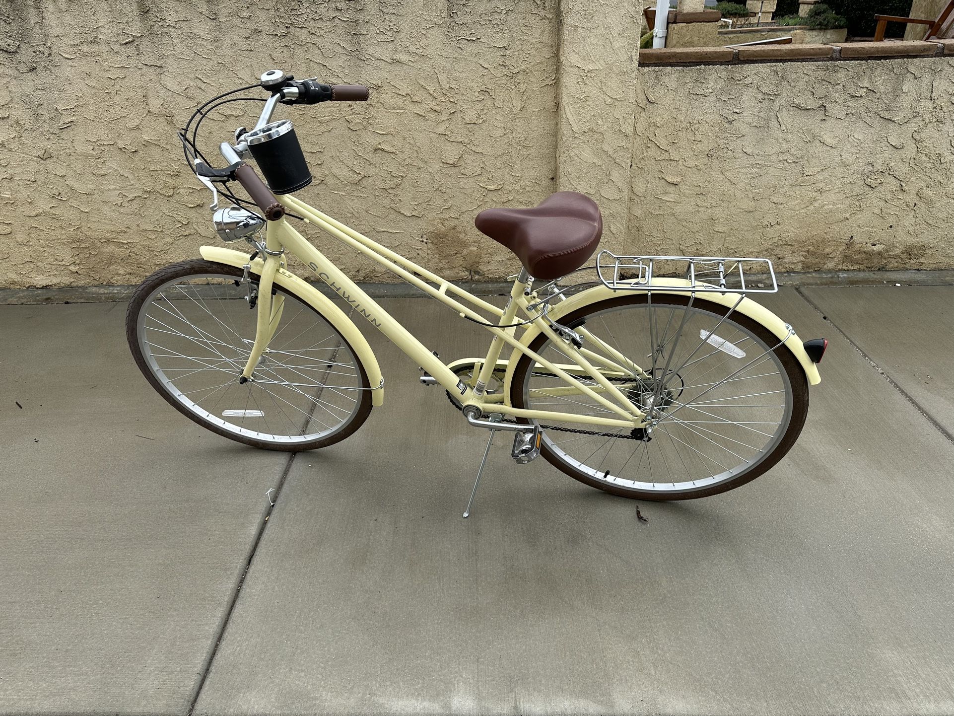 700C Road Bike, Shimano 7 Speed Hybrid Bike With Aluminum Alloy Frame And Double Disc Brakes City Bicycle For Men Women 85 Pre Assembled Green