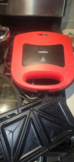 Waffle maker $10