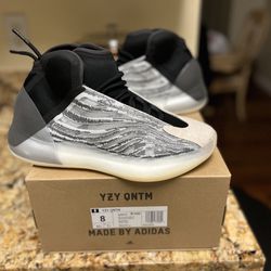 Yeezy QNTM Quantum Lifestyle Size 8 for Sale in Pembroke Pines, - OfferUp