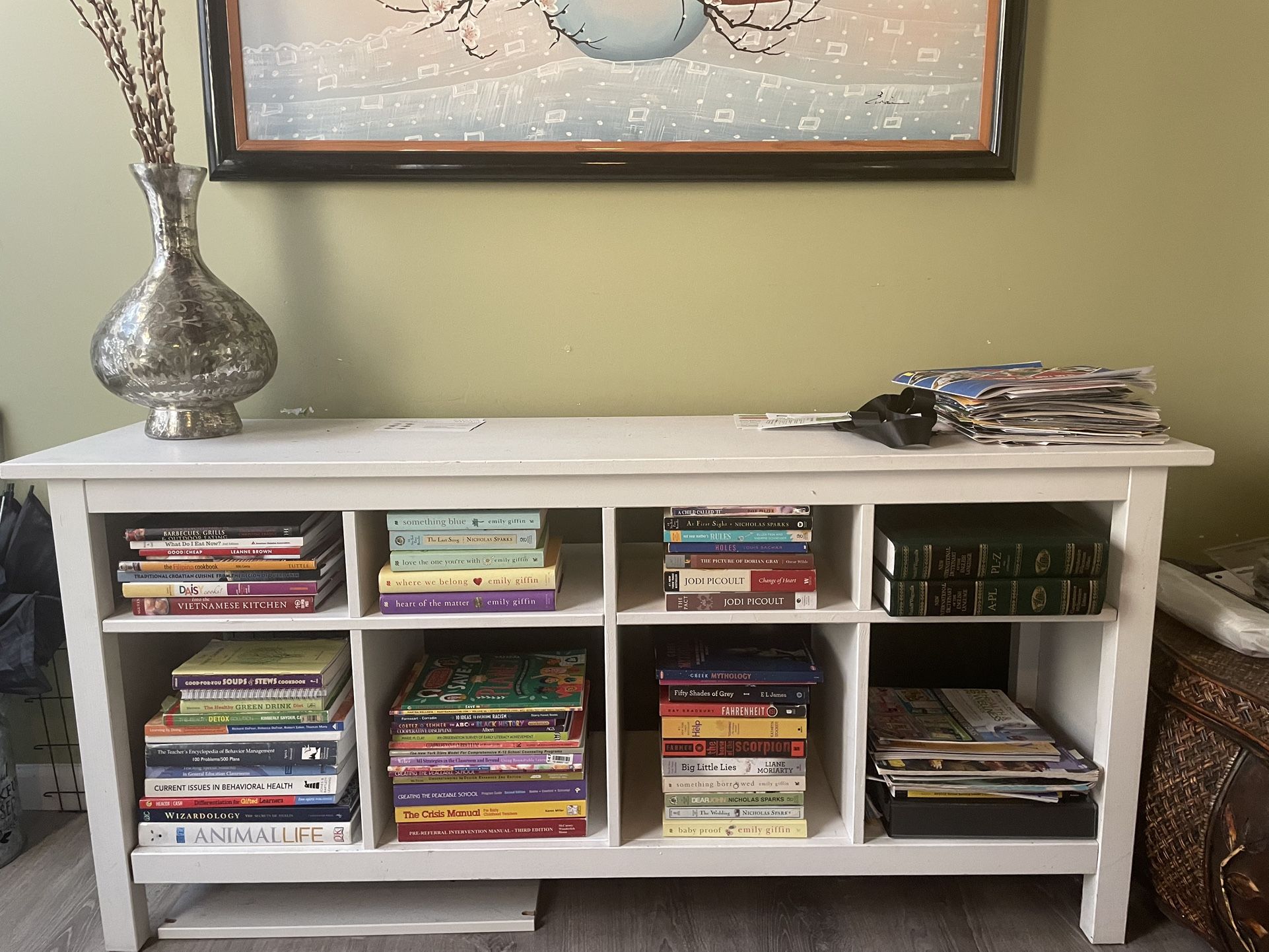 Book Shelf & Entertainment Shelf