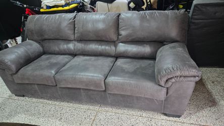 Pull out sofa