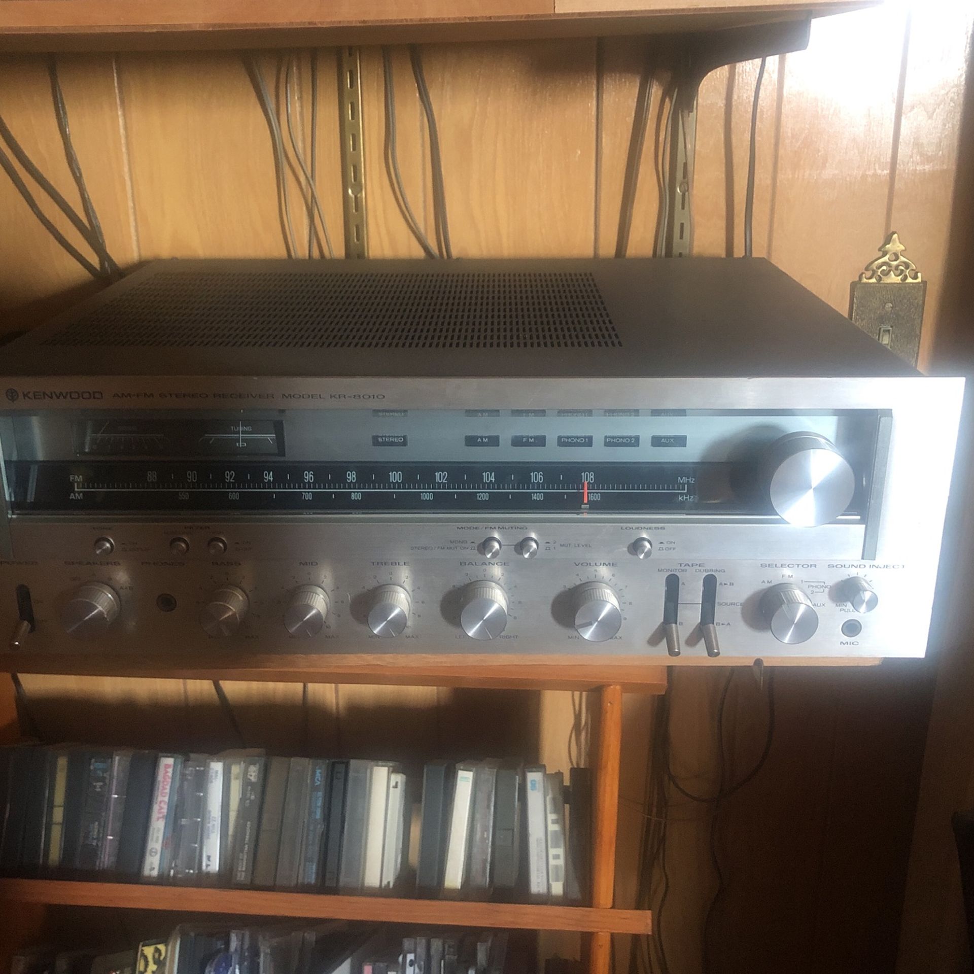 Kenwood Am-fm Stereo Receiver Model Kr-8010