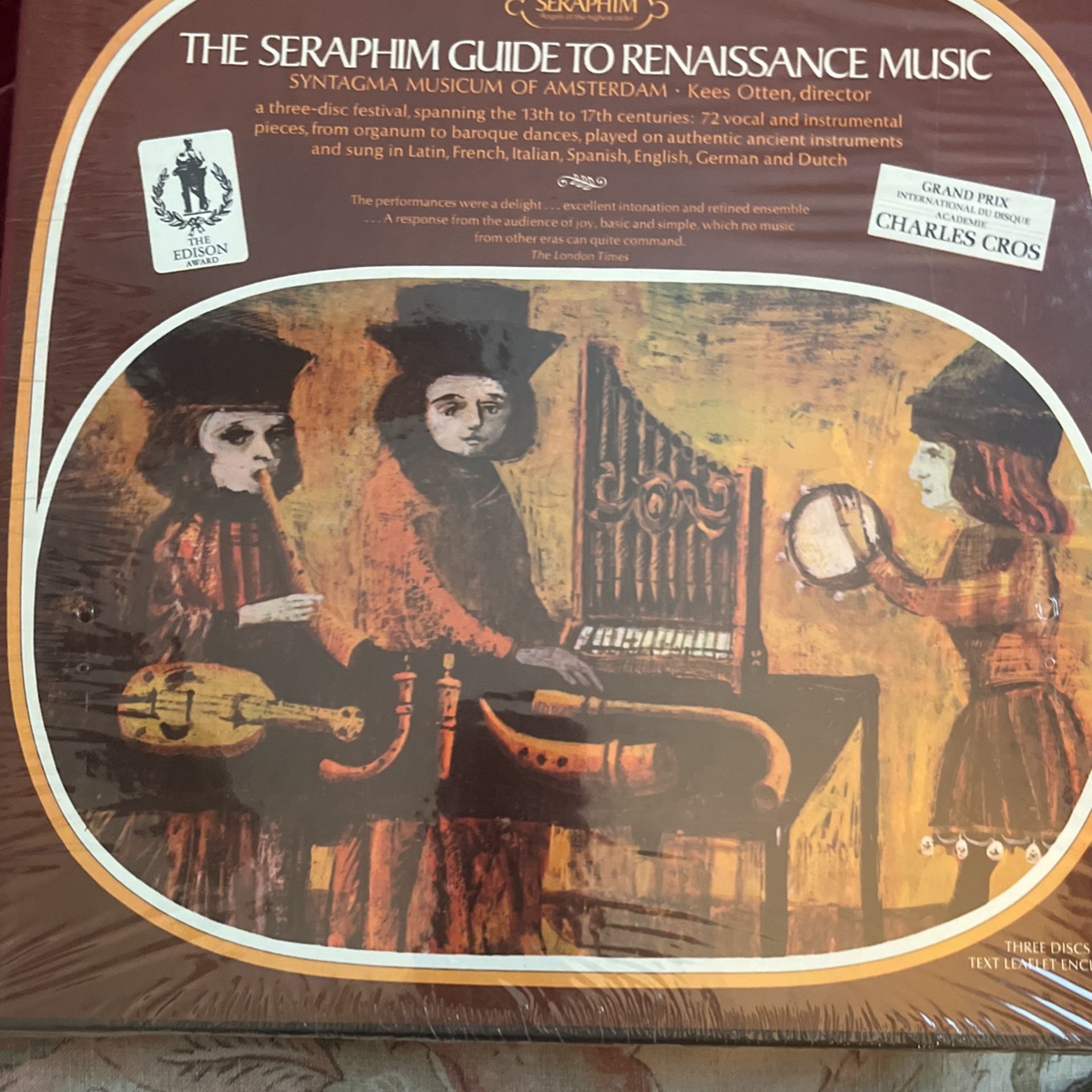 stereo The seraphim 3 discs inside