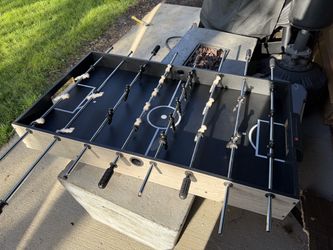 Tabletop foosball