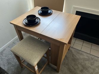 Dinning Table