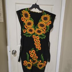 🌻Sale New Mexican Oaxacan BLACK YELLOW Dress Sunflowers Embroidered Bohemian Sz Large ( reseda ca)