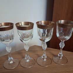 ART DECO .1920s cut Crystal  glasses