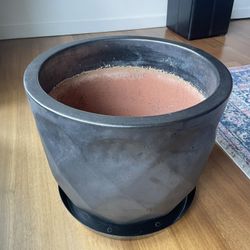 15” Ceramic Plant Pot - Matte Black