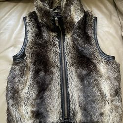 Girls Faux Fur Vest 