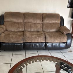 Couch set