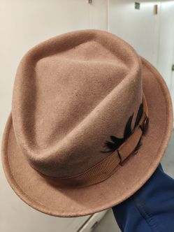 Stylish unisex hat