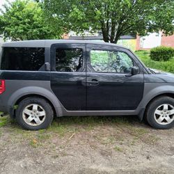 2003 Honda Element 