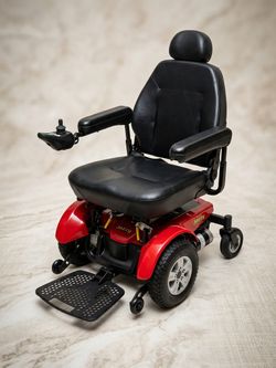Pride Mobility Jazzy Elite 14 Power Wheelchair with brand new batteries