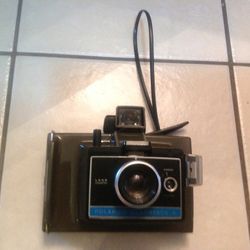 Vintage Polaroid Color Pack 11 Camera and case