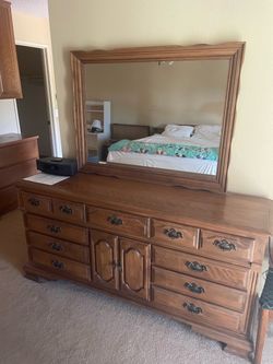 Dresser w Mirror + Headboard