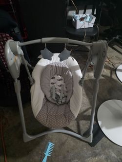 Baby swing