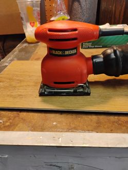 Black and Decker sander