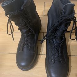 Black Wellco MADE IN USA Navy Style Steel Toe Safetely Flight Deck Boots 