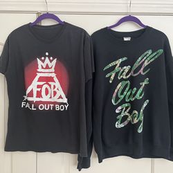 Vintage Fall Out Boy T-shirt and Sweatshirt Women’s Medium