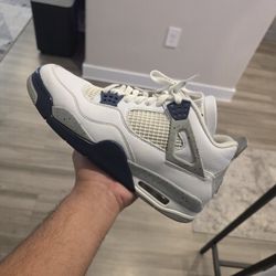 Jordan 4