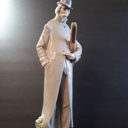 Lladro #4622, Old Man With Violin Figurine