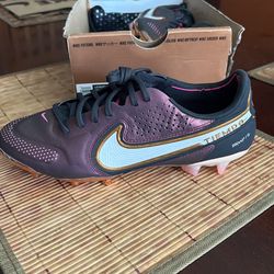 Nike Soccer Cleats Legend 9 Elite FC