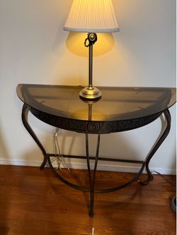 Entry glass table