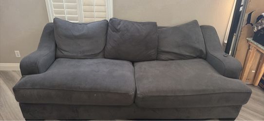 Living spaces oversized loveseat