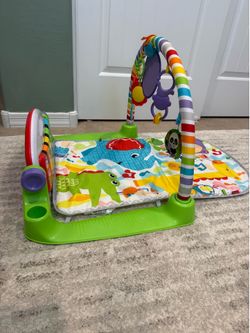 Fisher price baby playmat