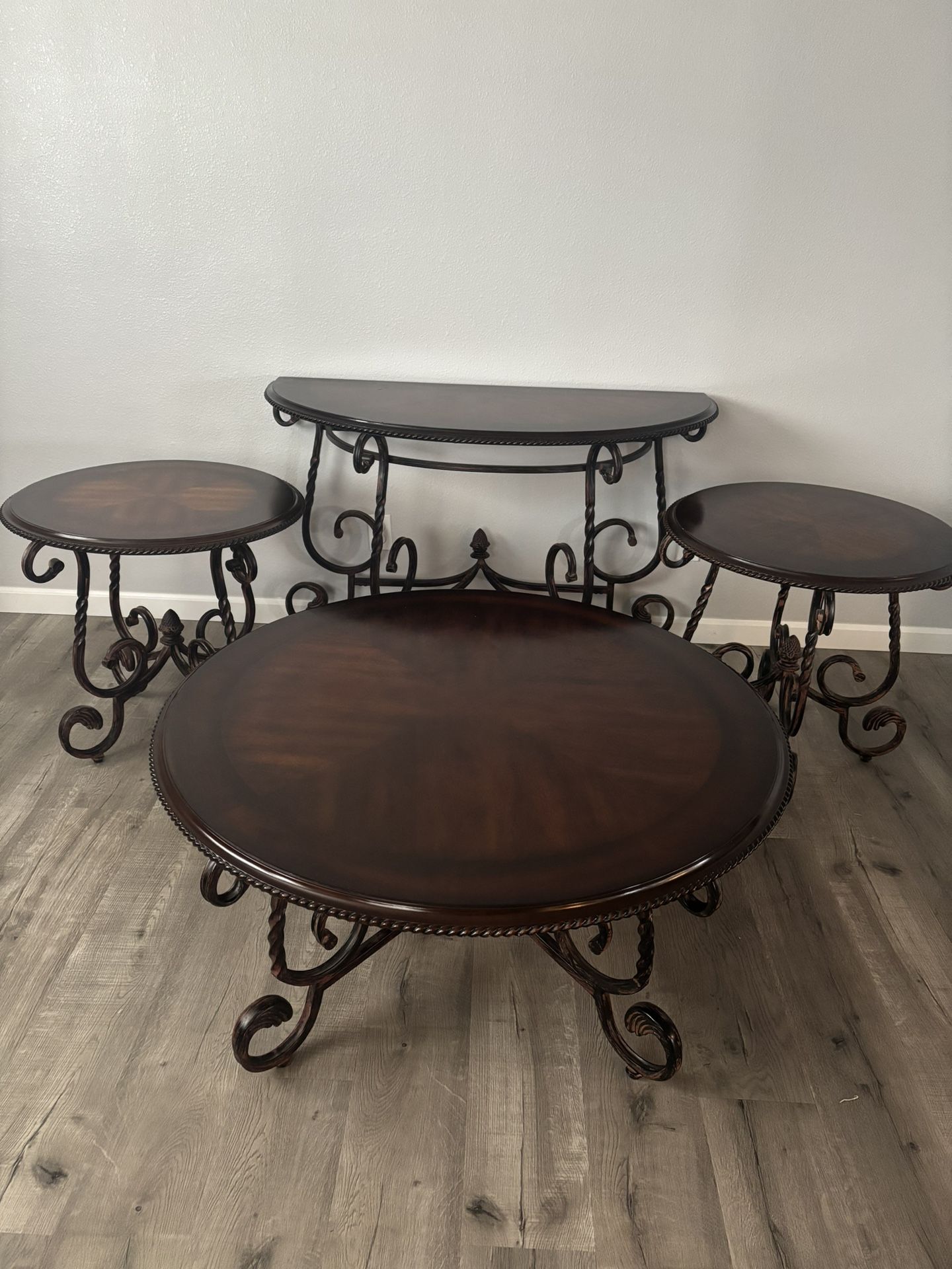 Coffee Table & End Tables