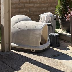 dogloo &  XL dog Crate