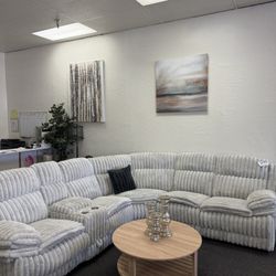 Power reclining sectional 