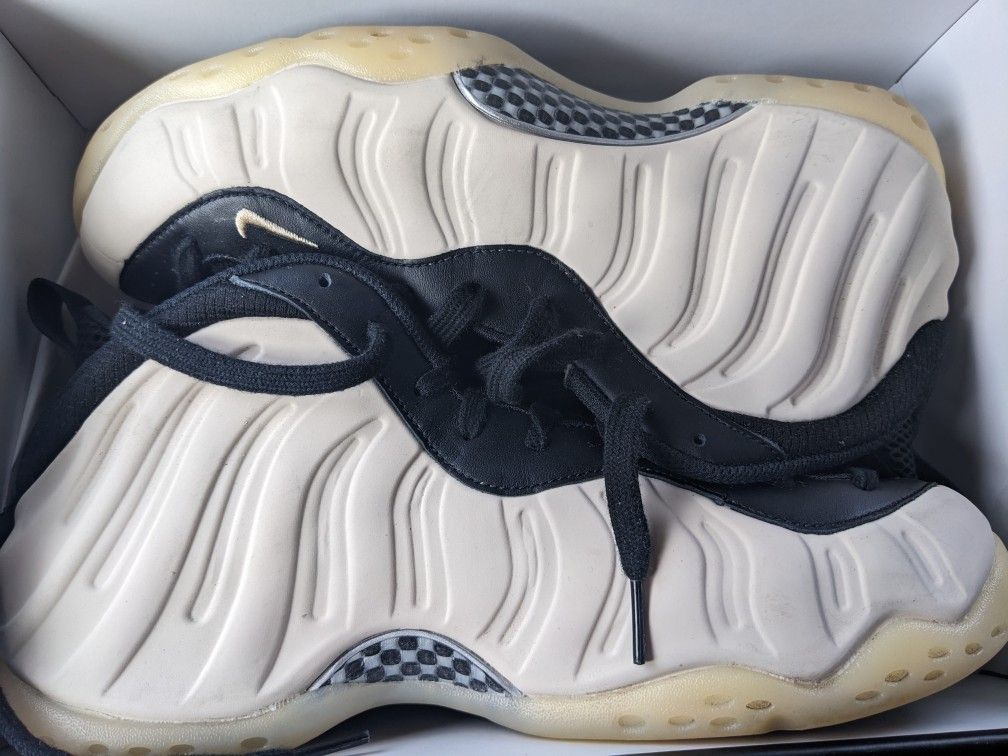 Nike Air Foamposite One "Oreo" Sz 10.5
