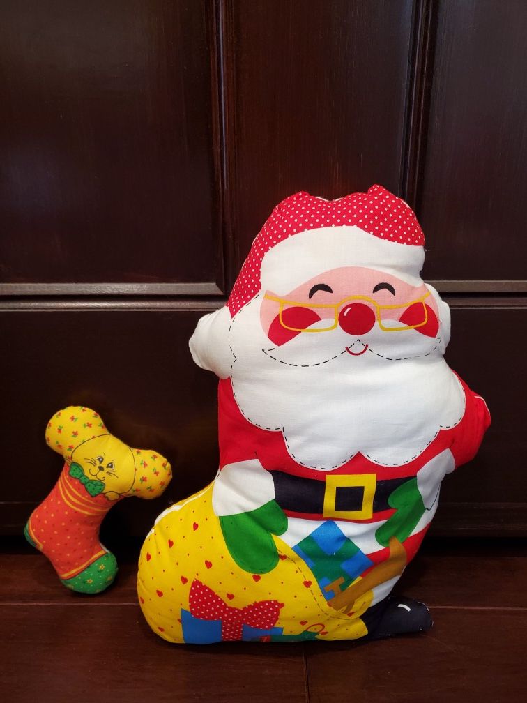 Set of 2 Christmas Pillows