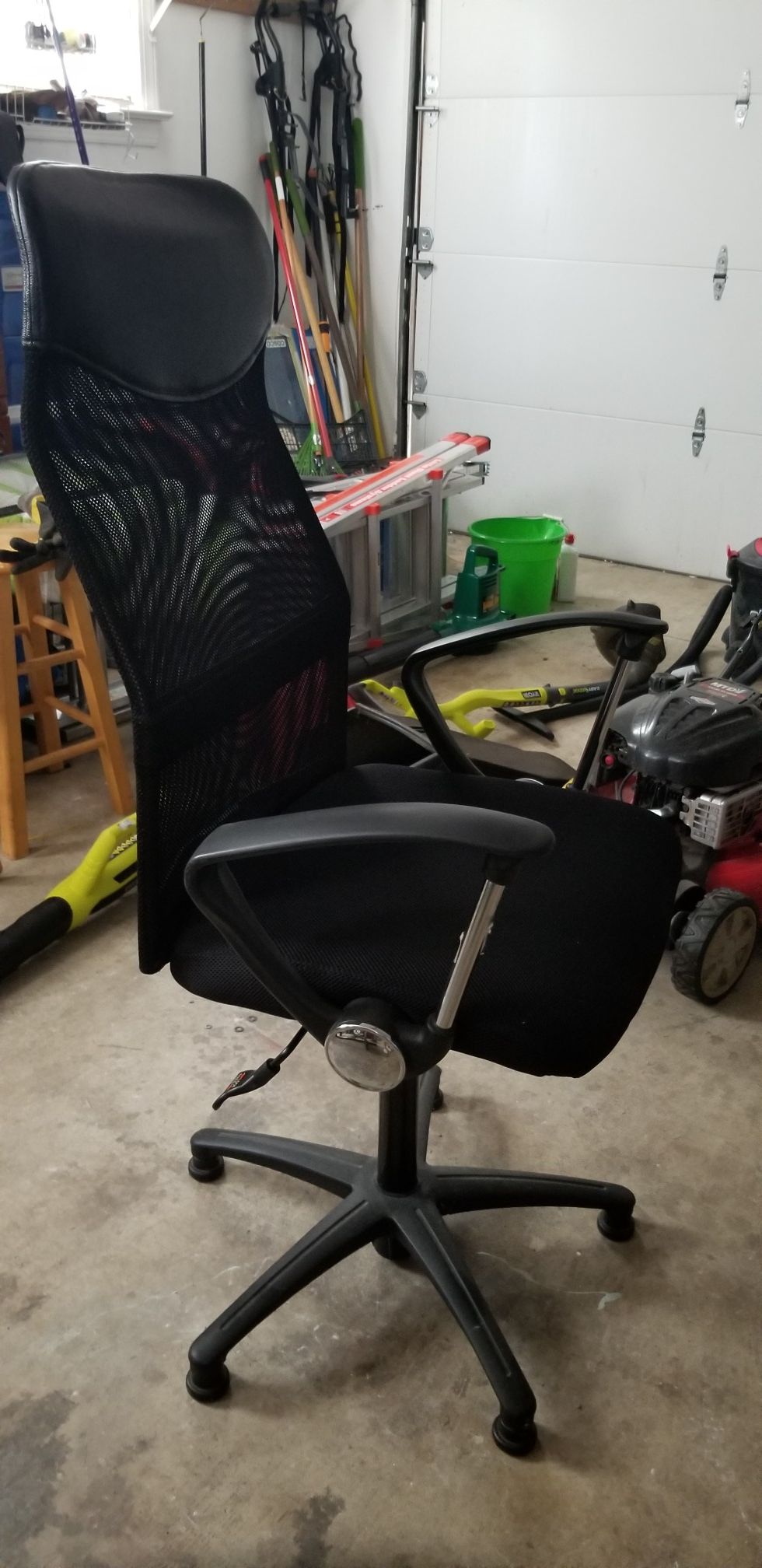 Office hydraulic chair never use