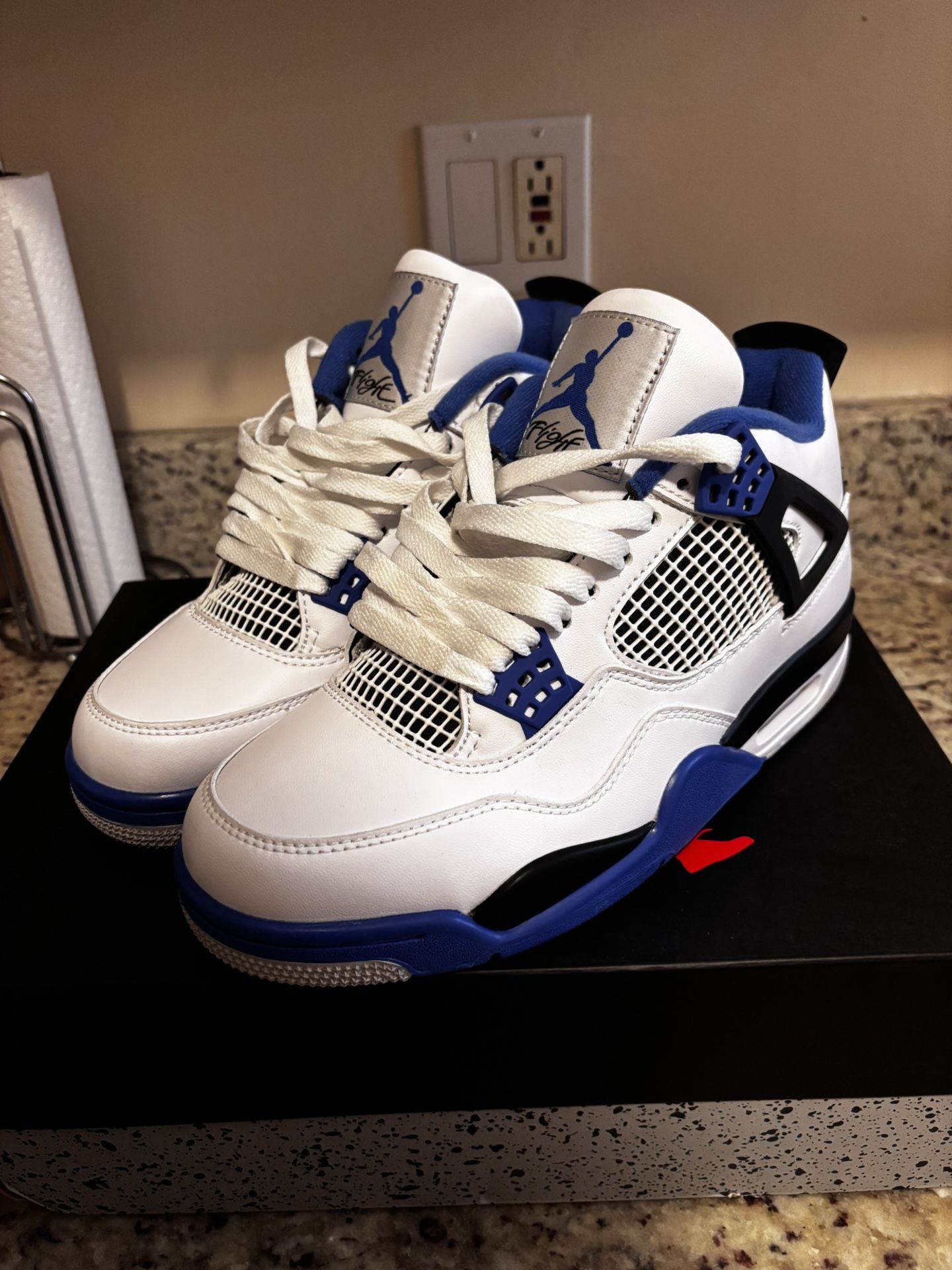 Jordan 4 Motorsports