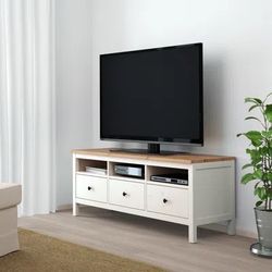 Samsung 50 inch TV and White TV Stand bundle