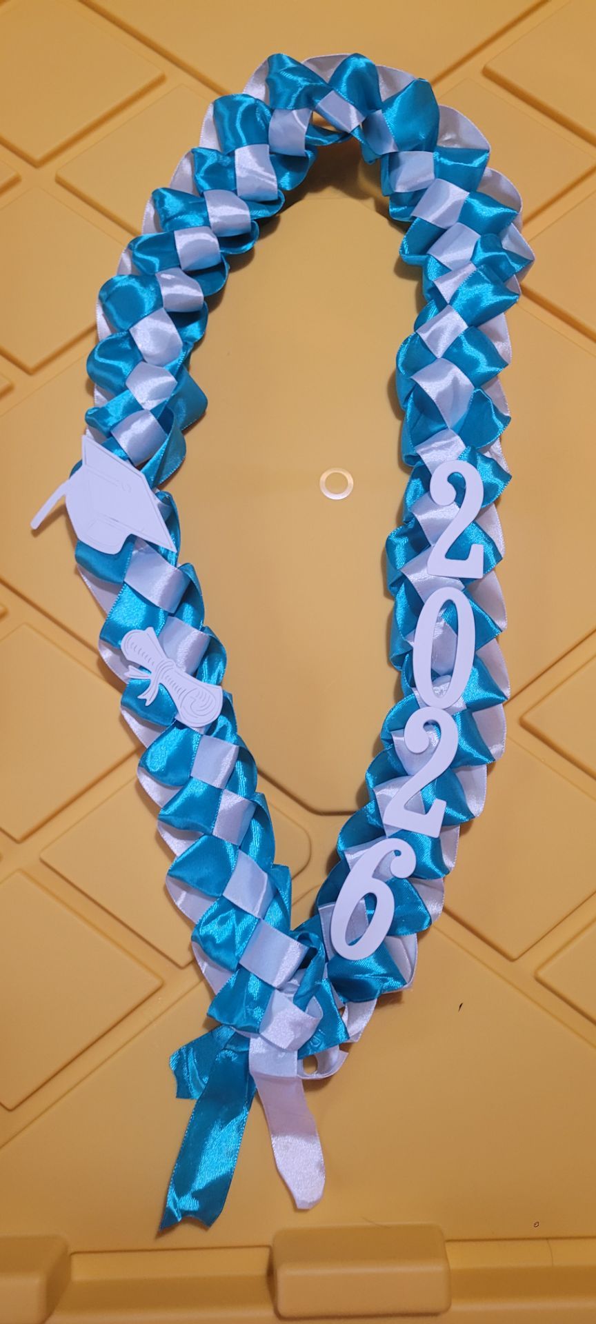 Leis for graduation collares para graduacion