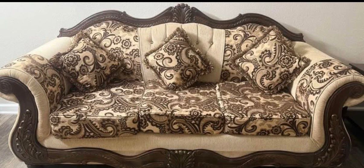 1 large sofa and 2 loveseat